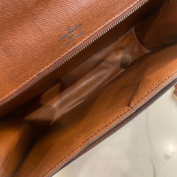 Louis Vuitton Monceau - Picture 9 of 17